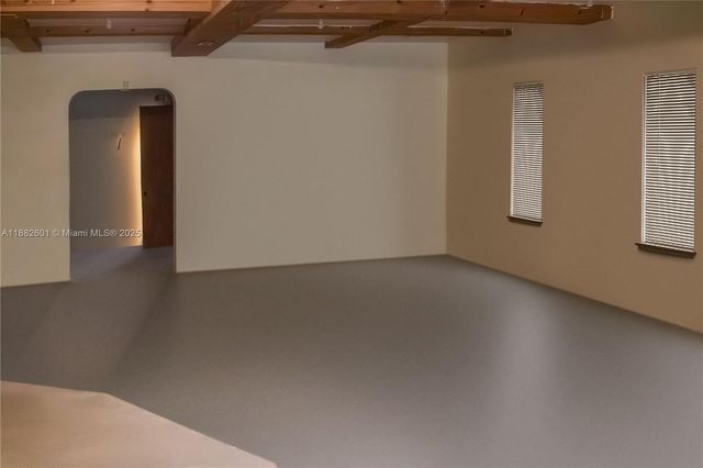 2051 NW 179th St, Miami Gardens, FL 33056