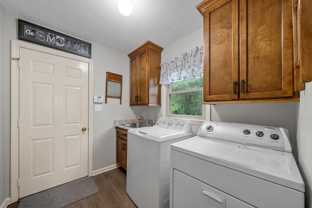 2262 Lock B Rd, N, Clarksville, TN 37043