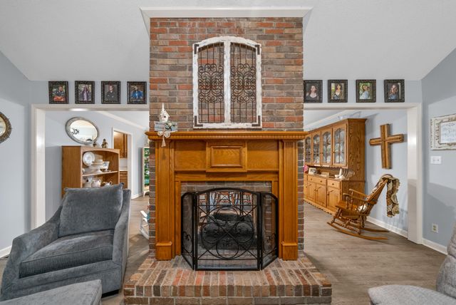 2262 Lock B Rd, N, Clarksville, TN 37043