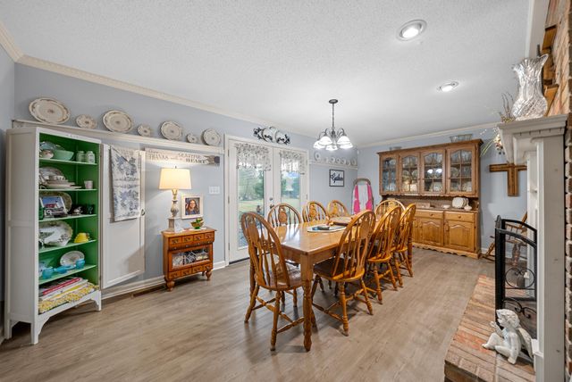 2262 Lock B Rd, N, Clarksville, TN 37043