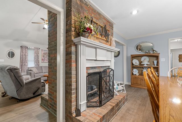 2262 Lock B Rd, N, Clarksville, TN 37043