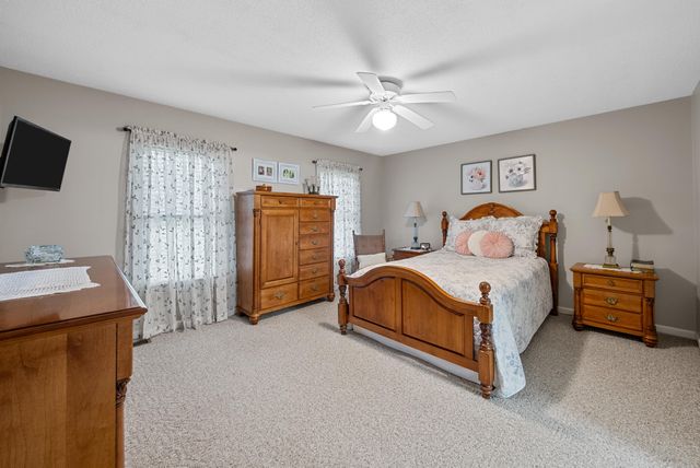2262 Lock B Rd, N, Clarksville, TN 37043