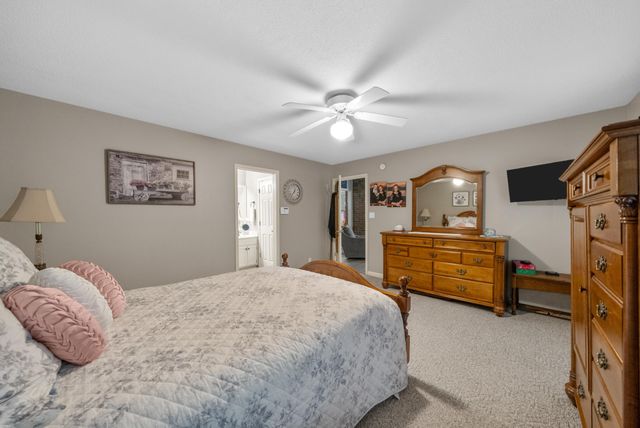 2262 Lock B Rd, N, Clarksville, TN 37043