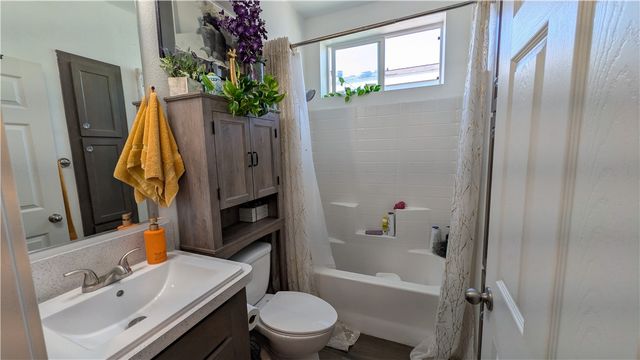 3825 Valley Boulevard, Walnut, CA 91789