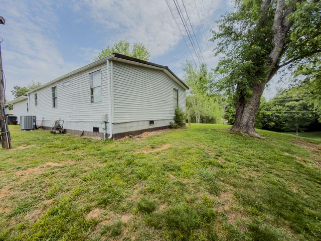 121 Anderson Drive, Somerset, KY 42503