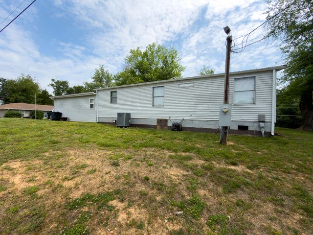 121 Anderson Drive, Somerset, KY 42503