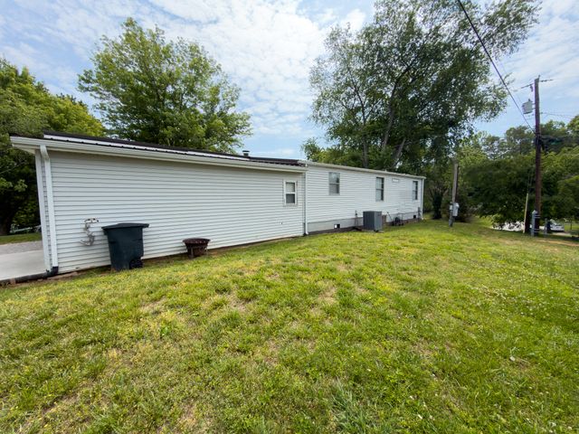 121 Anderson Drive, Somerset, KY 42503