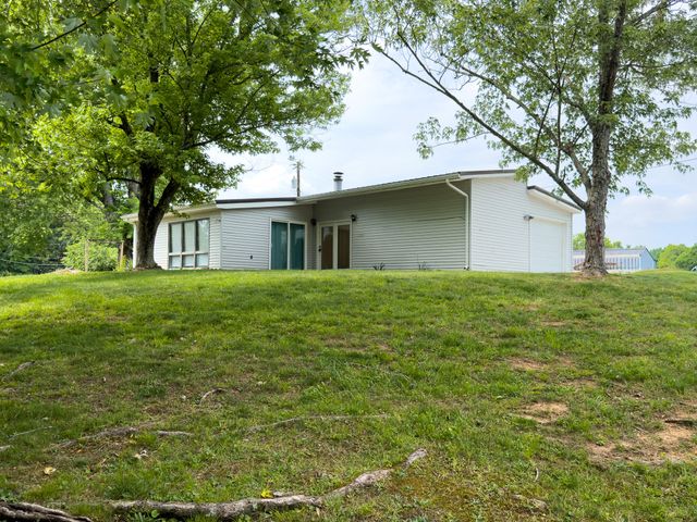 121 Anderson Drive, Somerset, KY 42503