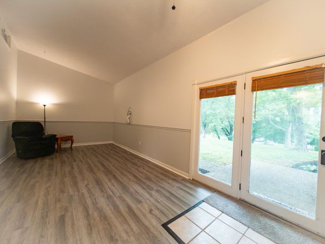 121 Anderson Drive, Somerset, KY 42503