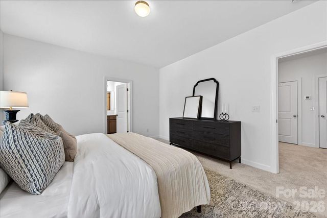 2028 Mandarin Boulevard, Charlotte, NC 28205