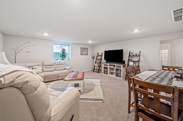 1324 NE 55th Street, Ankeny, IA 50021