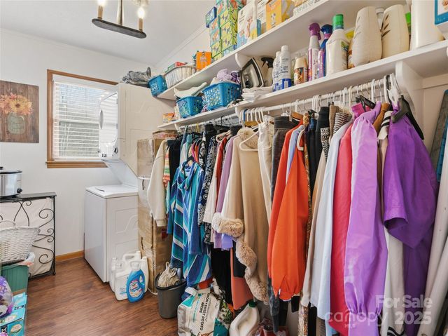 790 Country Club Drive, Canton, NC 28716