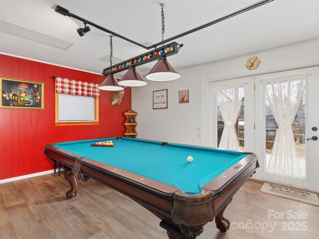 790 Country Club Drive, Canton, NC 28716