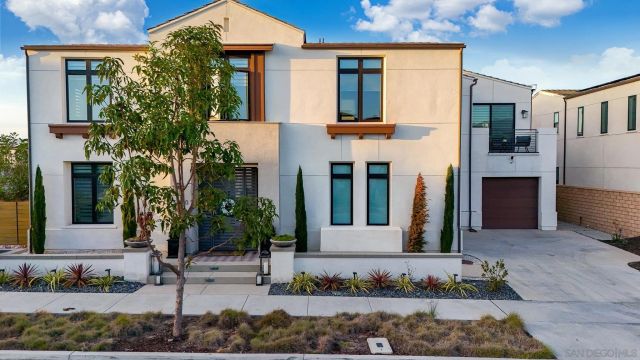 5300 Sweetwater Trl, San Diego, CA 92130