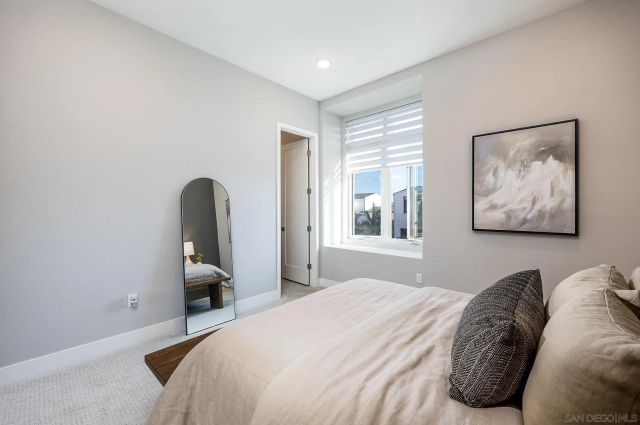 5300 Sweetwater Trl, San Diego, CA 92130