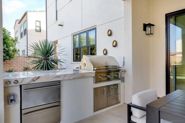 5300 Sweetwater Trl, San Diego, CA 92130