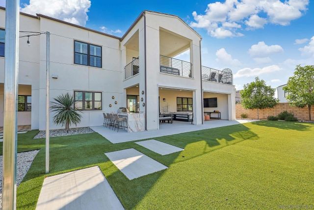 5300 Sweetwater Trl, San Diego, CA 92130