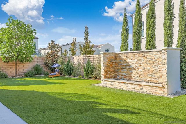 5300 Sweetwater Trl, San Diego, CA 92130