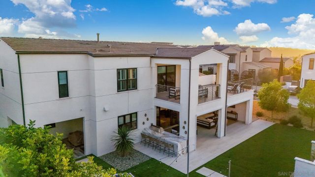 5300 Sweetwater Trl, San Diego, CA 92130