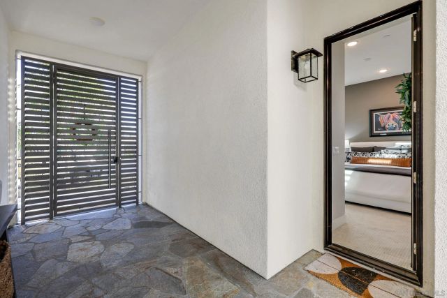 5300 Sweetwater Trl, San Diego, CA 92130