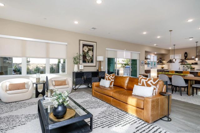 5300 Sweetwater Trl, San Diego, CA 92130