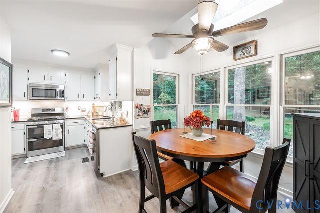 5603 Standing Oak Rd, Midlothian, VA 23112