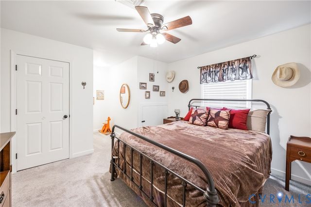 5603 Standing Oak Rd, Midlothian, VA 23112