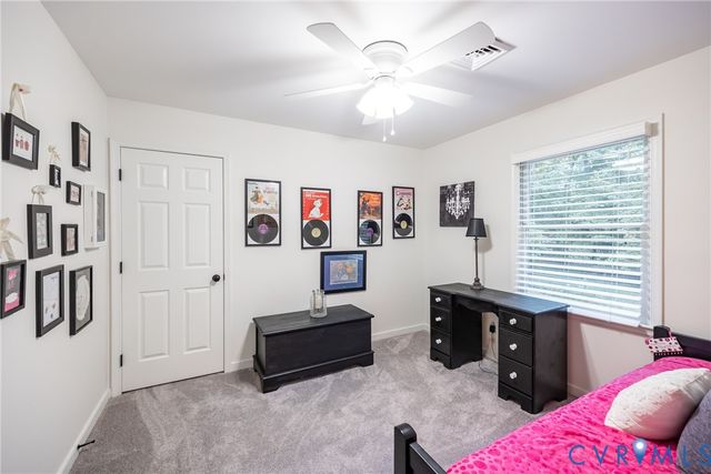5603 Standing Oak Rd, Midlothian, VA 23112