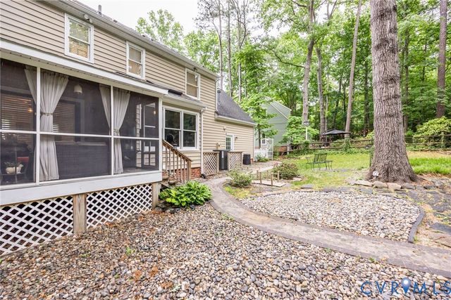 5603 Standing Oak Rd, Midlothian, VA 23112