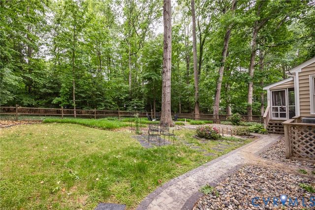 5603 Standing Oak Rd, Midlothian, VA 23112