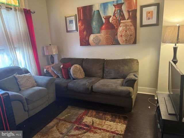 2209 BAKER ST, Baltimore, MD 21216