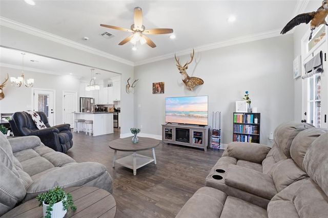 2484 Duplechin Lane, Lake Charles, LA 70611