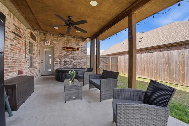 2484 Duplechin Lane, Lake Charles, LA 70611