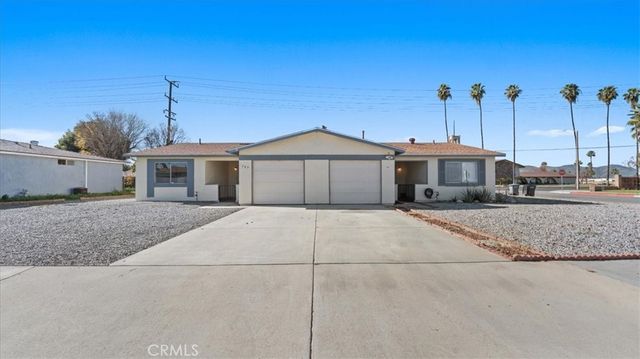 395 Antigua, Hemet, CA 92545