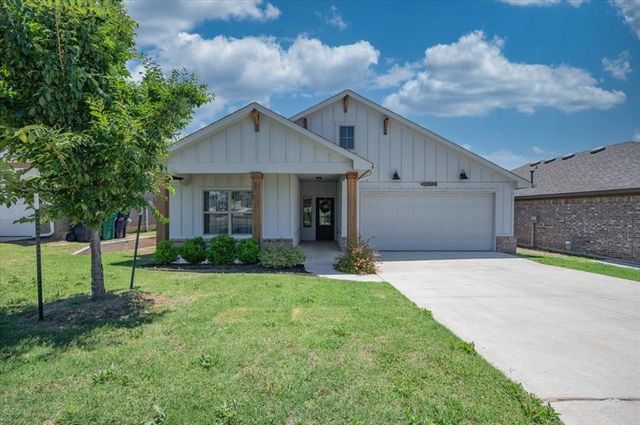 12824 NW 4th Terrace, Yukon, OK 73099
