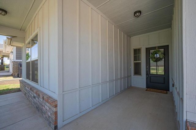 12824 NW 4th Terrace, Yukon, OK 73099