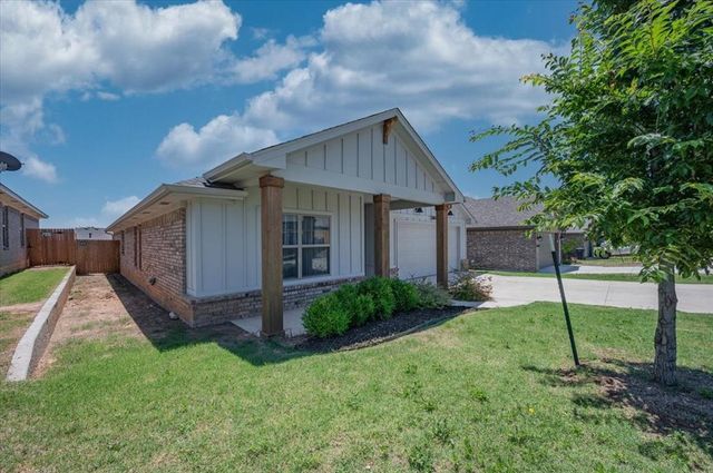 12824 NW 4th Terrace, Yukon, OK 73099