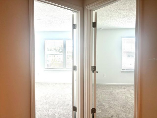 3591 SE 37TH AVENUE ROAD, Ocala, FL 34480