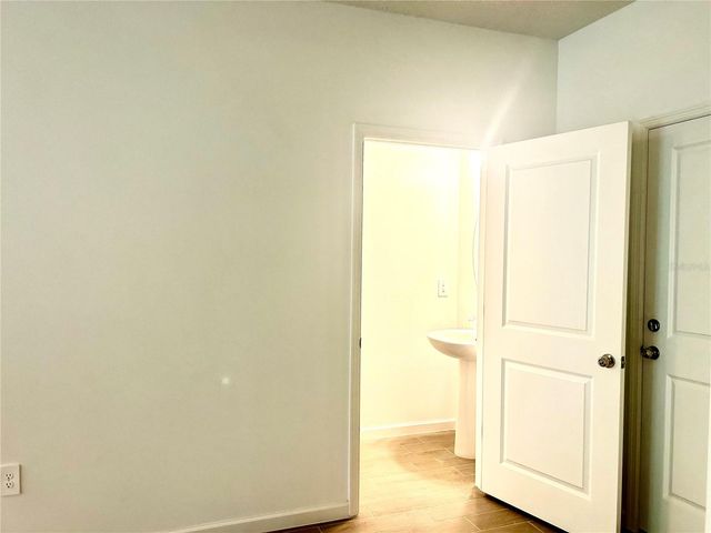 3591 SE 37TH AVENUE ROAD, Ocala, FL 34480