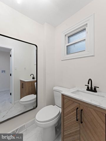 2543 BURNING TREE RD, Pennsauken, NJ 08109