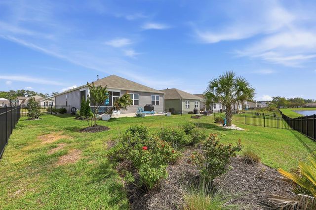 971 Irving Dr., Little River, SC 29566