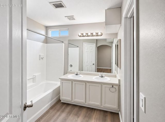 8520 W PALM Lane 1101, Phoenix, AZ 85037
