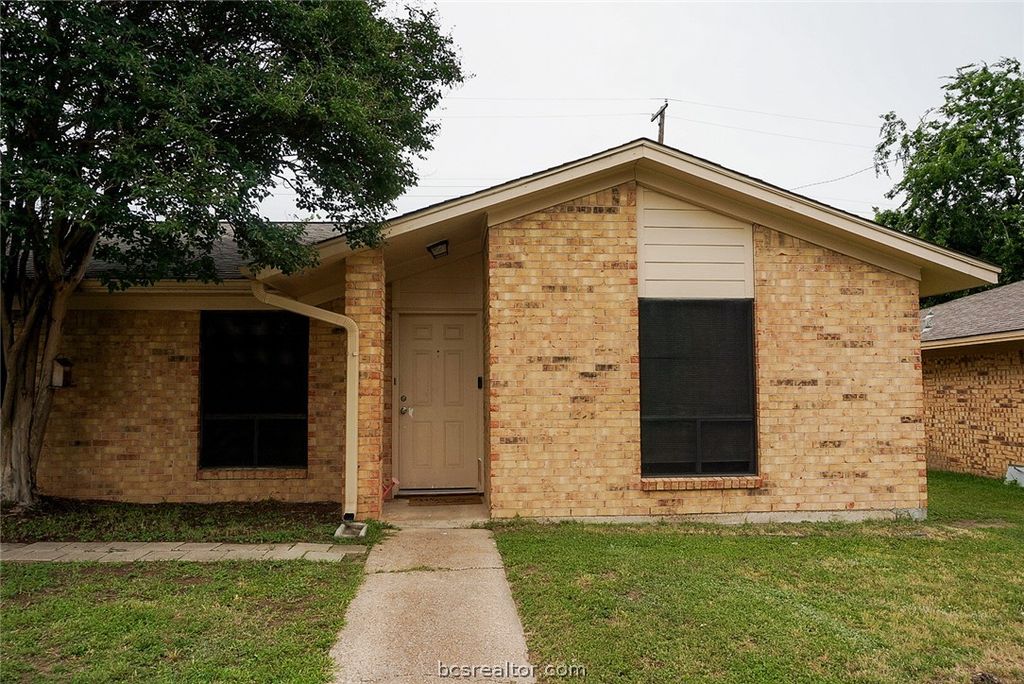1809 Wilde Oak Circle B, Bryan, TX 77802