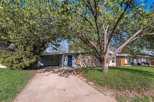 1933 Standish Drive, Irving, TX 75061