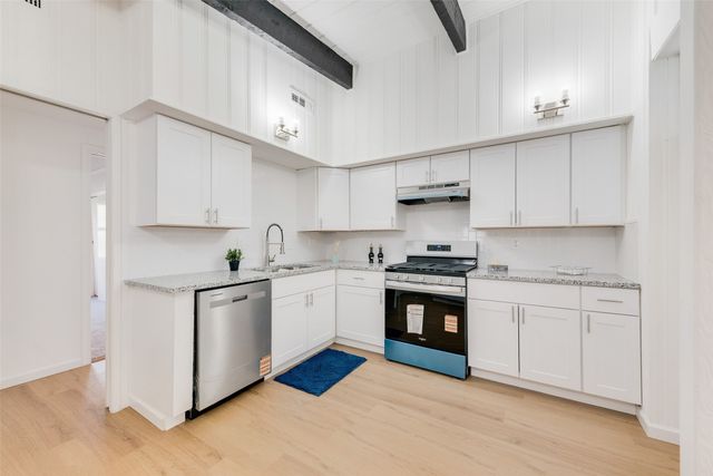 1933 Standish Drive, Irving, TX 75061