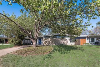 1933 Standish Drive, Irving, TX 75061