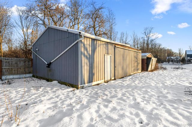 50001 Geddes Road, Canton Charter Township, MI 48188