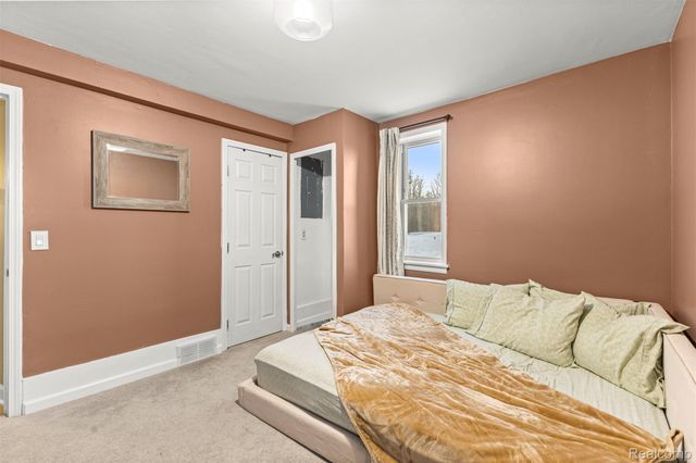 50001 Geddes Road, Canton Charter Township, MI 48188