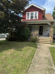 10217 Parkview Avenue, Garfield Heights, OH 44125