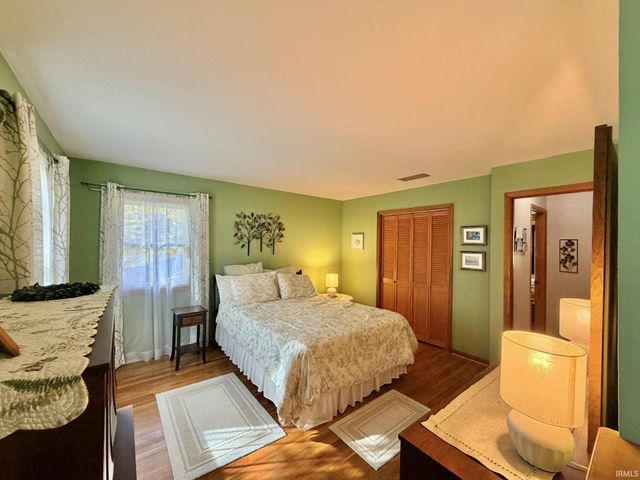 13112 W 230 N, Linton, IN 47441